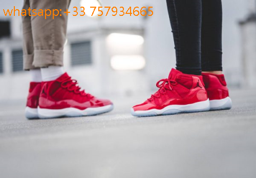 retro 11 rouge